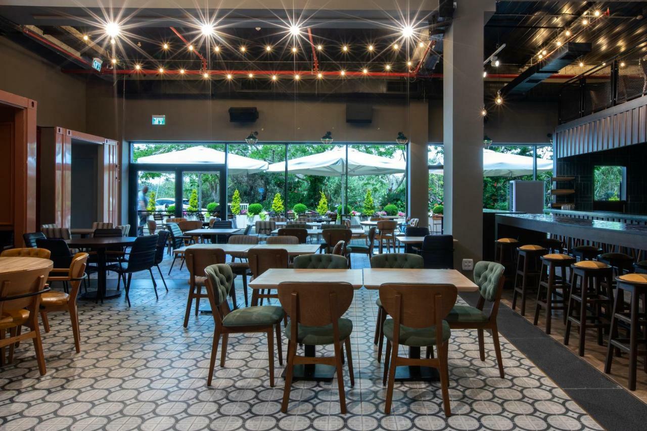 The Spot Hostel เทลอาวีฟ ภายนอก รูปภาพ