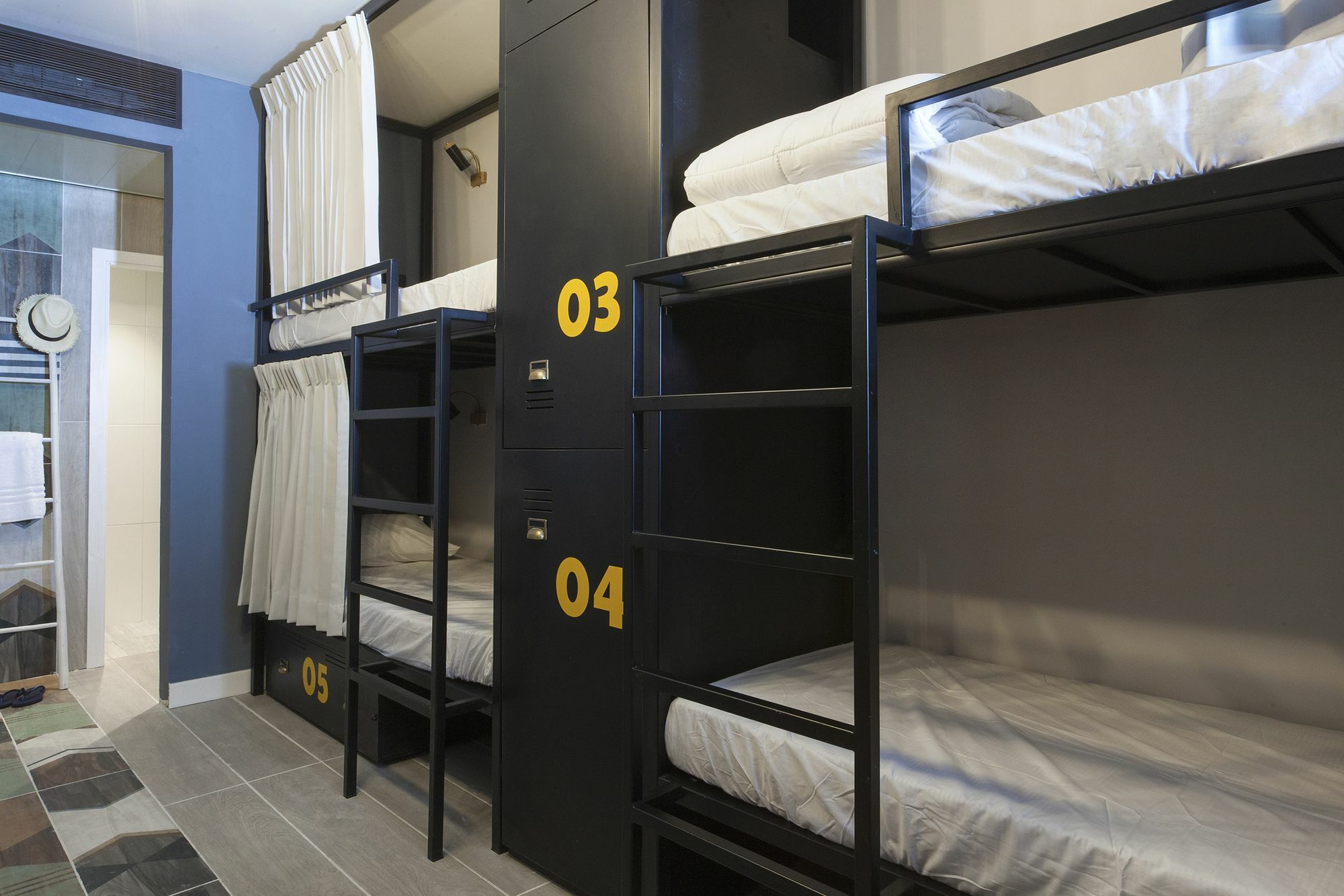 The Spot Hostel เทลอาวีฟ ภายนอก รูปภาพ